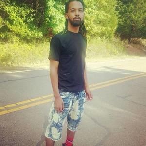 Meet your Posher, Lawrence